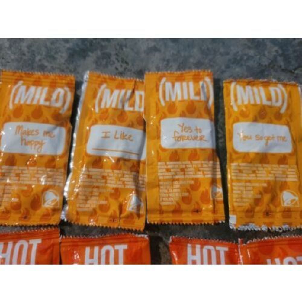 Taco Bell Sauce Packets 55 Packs Marry Me & Assorted saying Mild Hot Fire Diablo - Picture 5 of 12